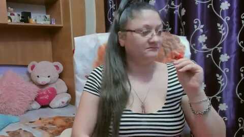 linxxxjoy @ myfreecams on 20240125