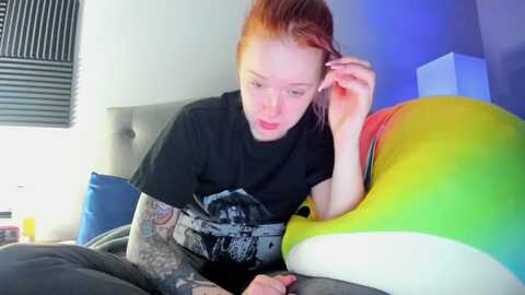 lizzysmallz @ myfreecams on 20240125