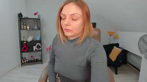 blondieally @ myfreecams on 20240126