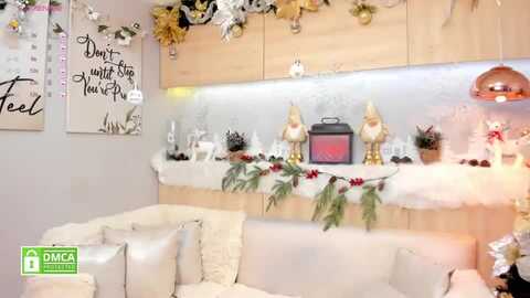 chaneladams_ @ myfreecams on 20240126