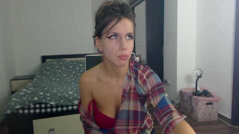 miyahale @ myfreecams on 20240126