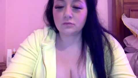 pandabella @ myfreecams on 20240126