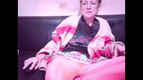sexygeny @ myfreecams on 20240126