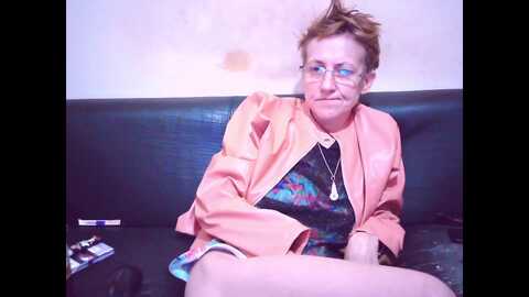 sexygeny @ myfreecams on 20240126