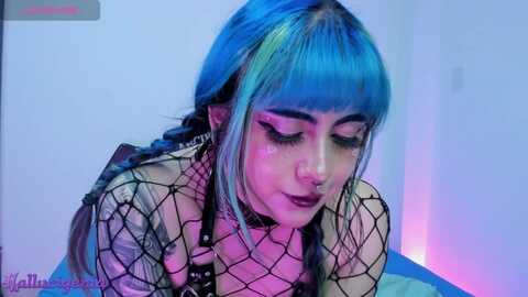 hallucigenia1 @ myfreecams on 20240127