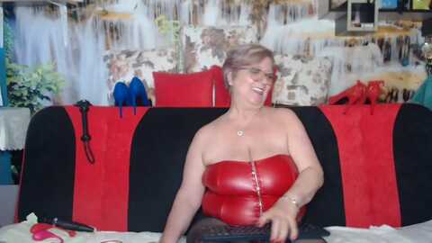 queenpammy @ myfreecams on 20240127
