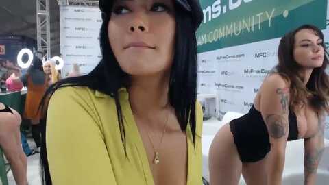 yourgoddesslu @ myfreecams on 20240127