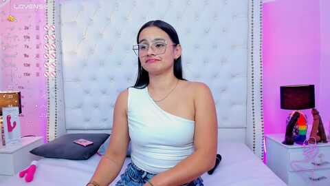 liz_ponds @ myfreecams on 20240128