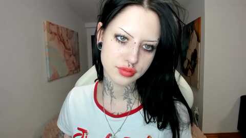 sapphhhire @ myfreecams on 20240128