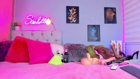 scarlett_1801 @ myfreecams on 20240128