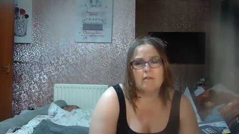 yummymummy39 @ myfreecams on 20240128