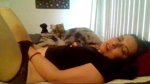 alessandrac @ myfreecams on 20240129