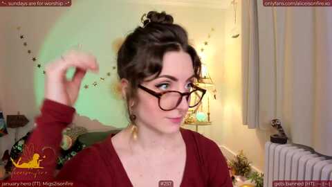 aliceisonfire @ myfreecams on 20240129