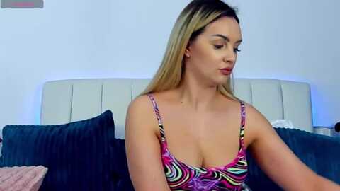 allisonsweets @ myfreecams on 20240129