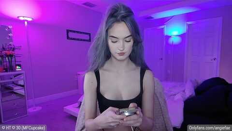 angiefae @ myfreecams on 20240129