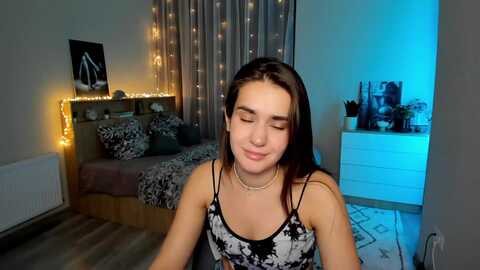 ellies_smile @ myfreecams on 20240129