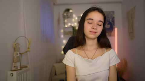 gia_paige18 @ myfreecams on 20240129