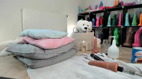 haylee_love @ myfreecams on 20240129