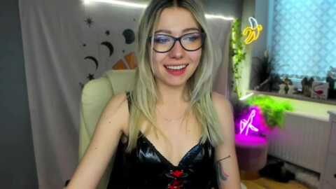 heidiflower @ myfreecams on 20240129