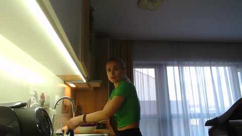 hrystina_ @ myfreecams on 20240129