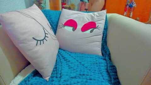 marie_marie03 @ myfreecams on 20240129