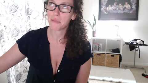 sarah_stark @ myfreecams on 20240129