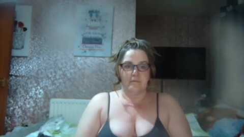 yummymummy39 @ myfreecams on 20240129