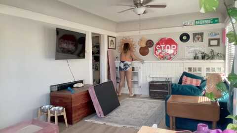 dreamyriri @ myfreecams on 20240130