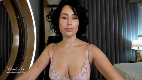 florabella @ myfreecams on 20240130