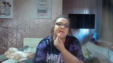 yummymummy39 @ myfreecams on 20240130