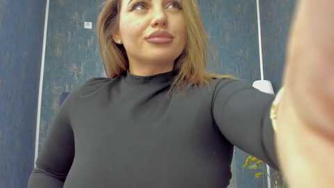 bo0ty_queen_ @ myfreecams on 20240131