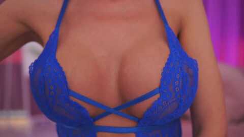 falllingangel @ myfreecams on 20240131