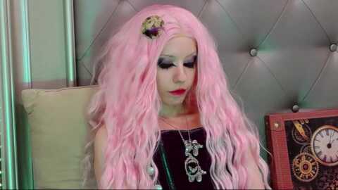 freyagold @ myfreecams on 20240131