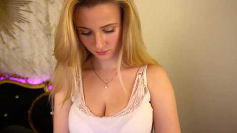 petitelexy @ myfreecams on 20240131