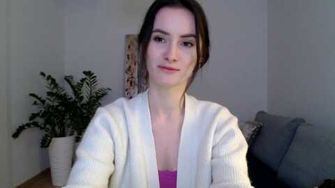 the_realpearl @ myfreecams on 20240131