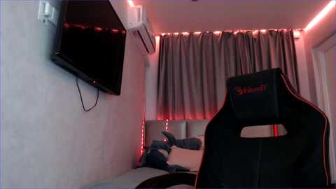 tripleprinces @ myfreecams on 20240131