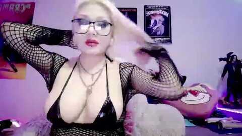 bloodangel_ @ myfreecams on 20240201