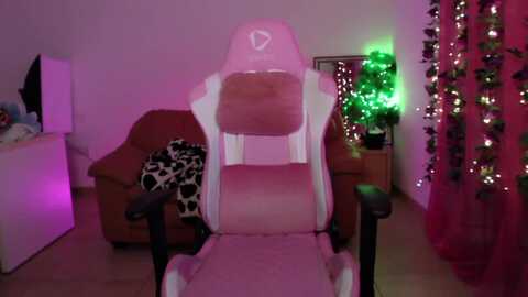 kissica @ myfreecams on 20240201
