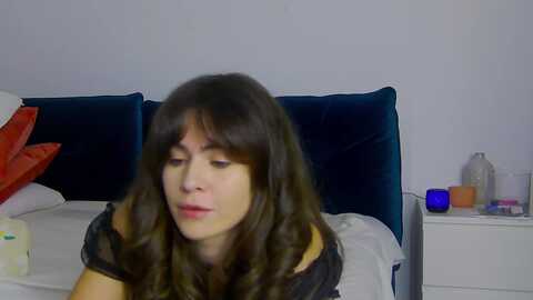 naiasummer @ myfreecams on 20240201