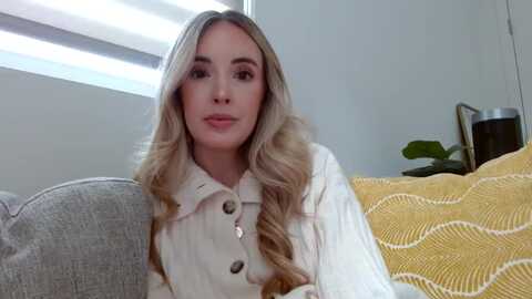 vegansoda @ myfreecams on 20240201