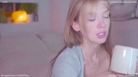 diney_ @ myfreecams on 20240202