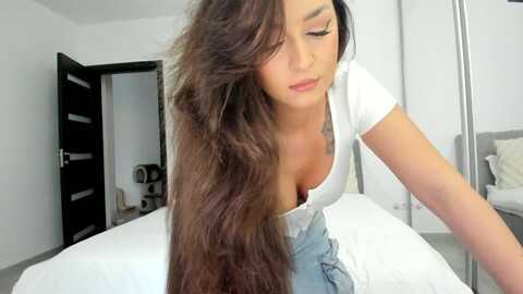 eve___ @ myfreecams on 20240202