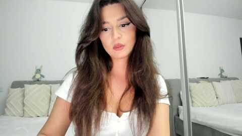 eve___ @ myfreecams on 20240202