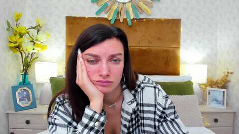 luckysandra @ myfreecams on 20240202