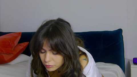 naiasummer @ myfreecams on 20240202