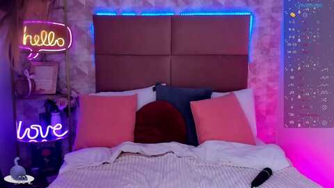 stacyjey @ myfreecams on 20240202