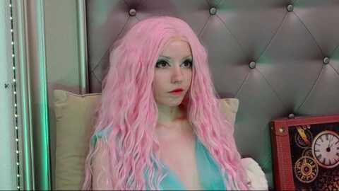 freyagold @ myfreecams on 20240203