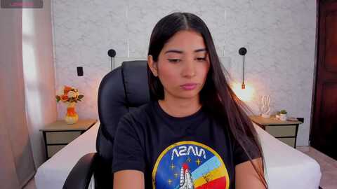 hanna_milano @ myfreecams on 20240203