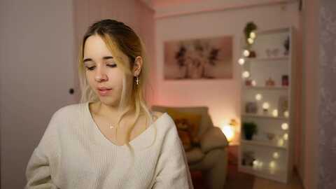 katie_kush18 @ myfreecams on 20240203