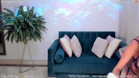 paula_fer @ myfreecams on 20240203